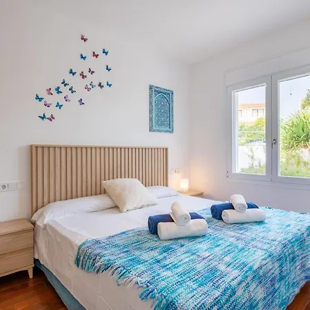 Mit Privatpool Fuer 10 Personen Ca 550 Qm In Cala Murada, Mallorca Suedostkueste Von Mallorca
